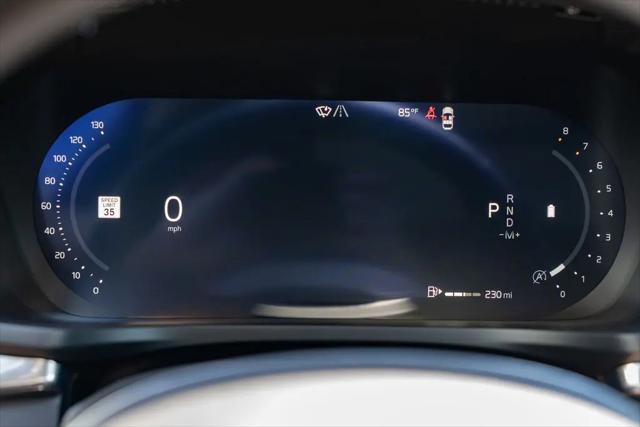 2025 Volvo V60 Cross Country Plus, B5 AWD Gas (mild hybrid)