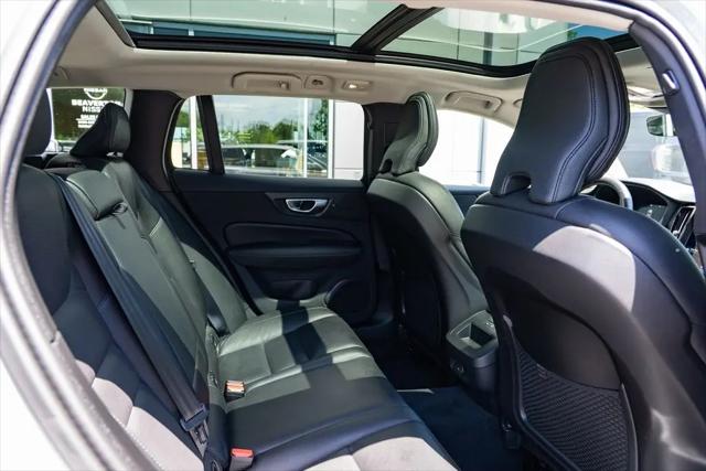 2025 Volvo V60 Cross Country Plus, B5 AWD Gas (mild hybrid)