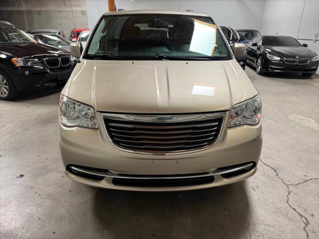 2015 Chrysler Town & Country Touring