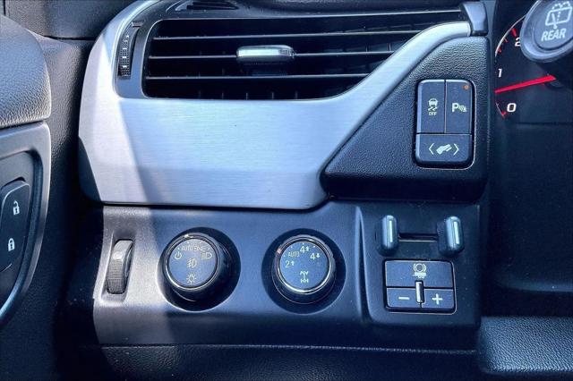 2015 GMC Yukon XL SLE