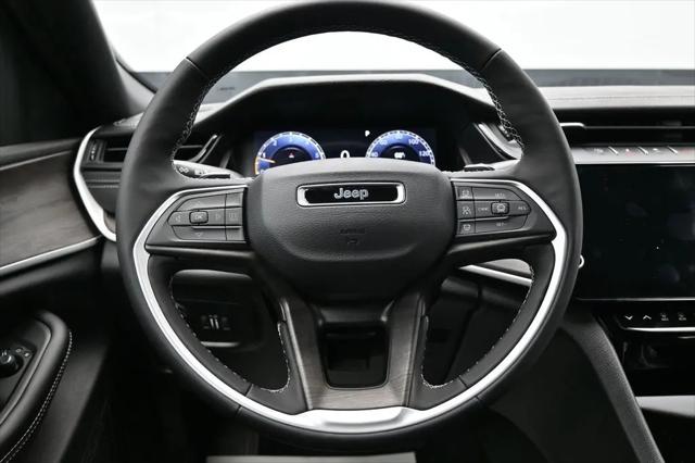 2026 Jeep Grand Cherokee L Altitude 4x4