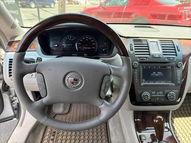 2011 Cadillac DTS Premium Collection