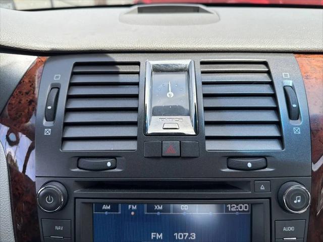 2011 Cadillac DTS Premium Collection