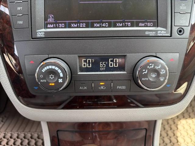 2011 Cadillac DTS Premium Collection