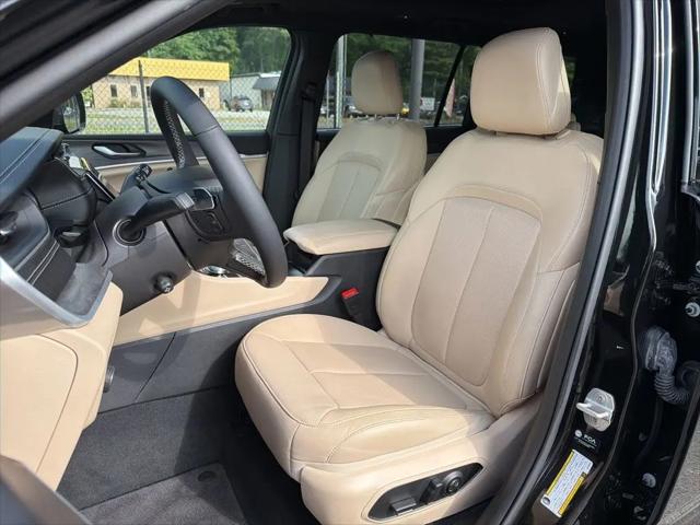 2025 Jeep Grand Cherokee L Limited 4x4
