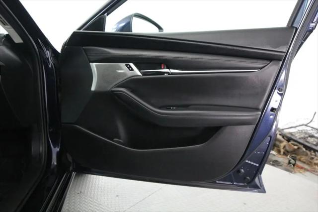 2019 Mazda Mazda3 Preferred Package