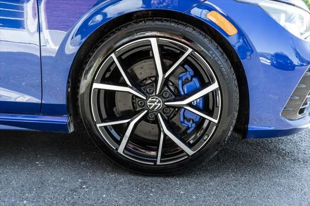 2022 Volkswagen Golf R 2.0T