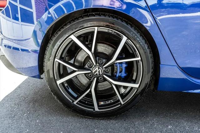 2022 Volkswagen Golf R 2.0T