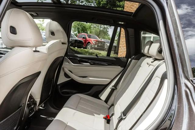 2024 BMW X3 M40i