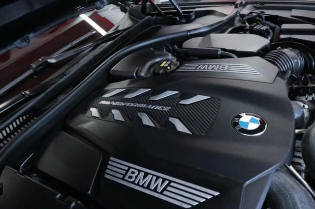 2022 BMW M5 i xDrive