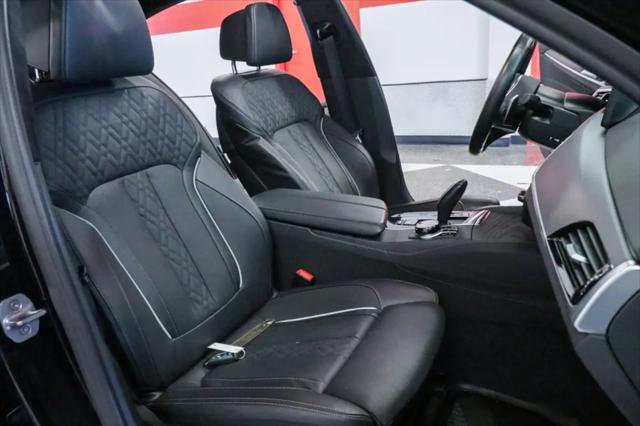 2022 BMW M5 i xDrive