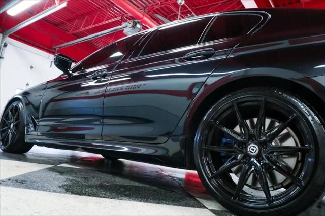 2022 BMW M5 i xDrive