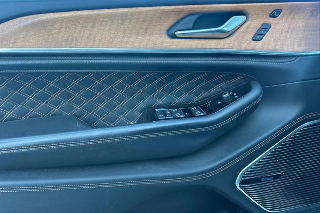 2022 Jeep Grand Cherokee L Summit Reserve 4x4