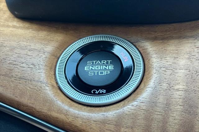 2022 Jeep Grand Cherokee L Summit Reserve 4x4