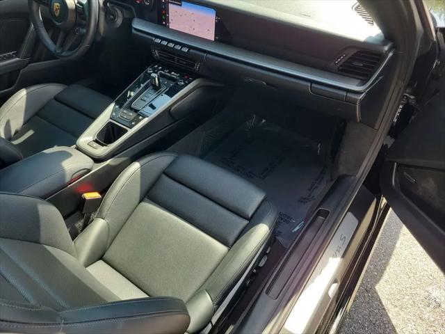 2024 Porsche 911 Carrera S Cabriolet
