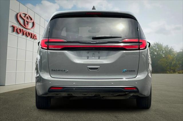 2023 Chrysler Pacifica Hybrid Limited