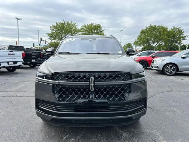 2025 Lincoln Navigator Black Label