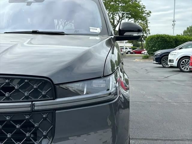 2025 Lincoln Navigator Black Label