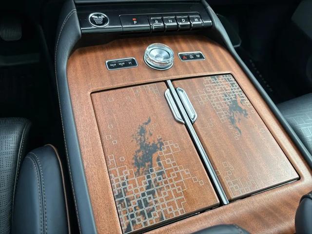 2025 Lincoln Navigator Black Label