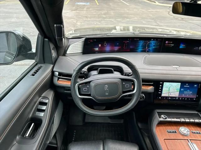 2025 Lincoln Navigator Black Label