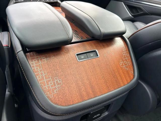 2025 Lincoln Navigator Black Label