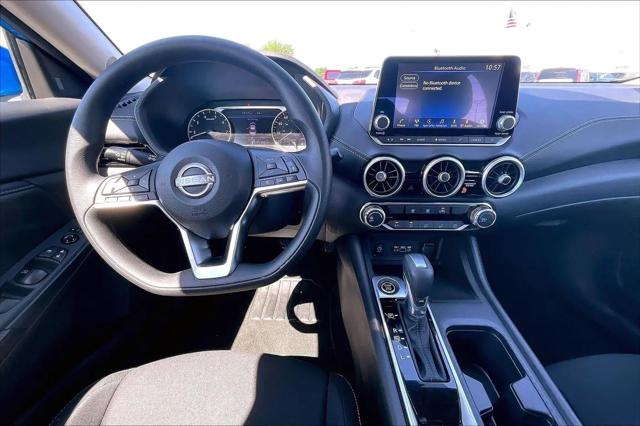 2024 Nissan Sentra SV Xtronic CVT