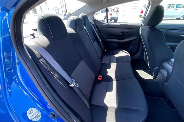 2024 Nissan Sentra SV Xtronic CVT