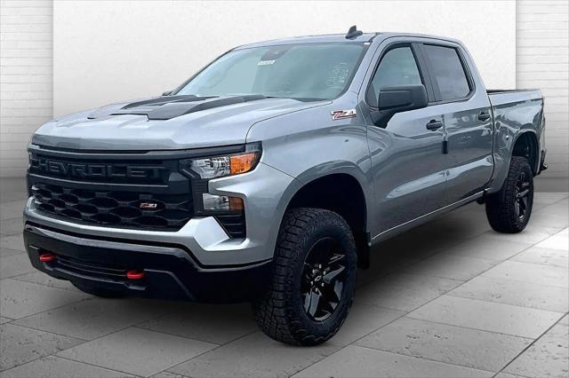 2026 Chevrolet Silverado 1500 4WD Crew Cab Short Bed Custom Trail Boss