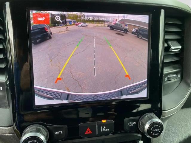 2025 Ram 1500 Tradesman Crew Cab 4x4 5'7" Box