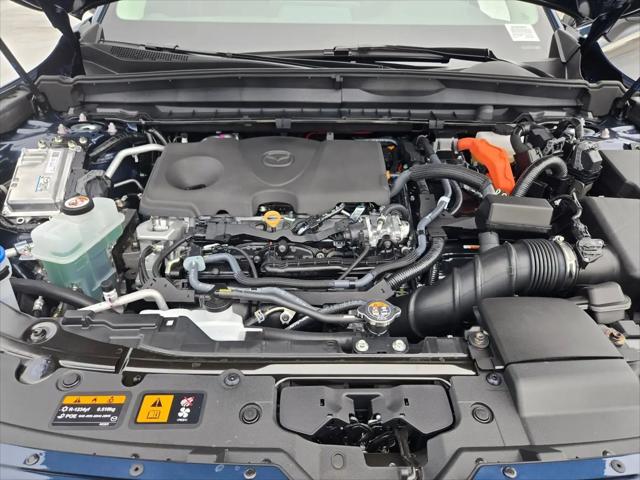 2025 Mazda CX-50 Hybrid Premium Package