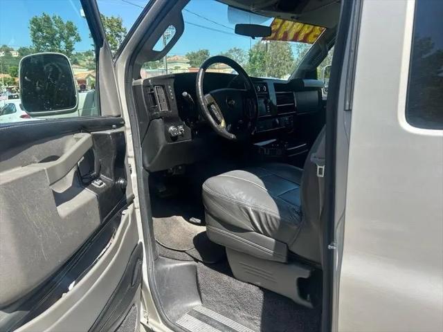 2017 Chevrolet Express Work Van