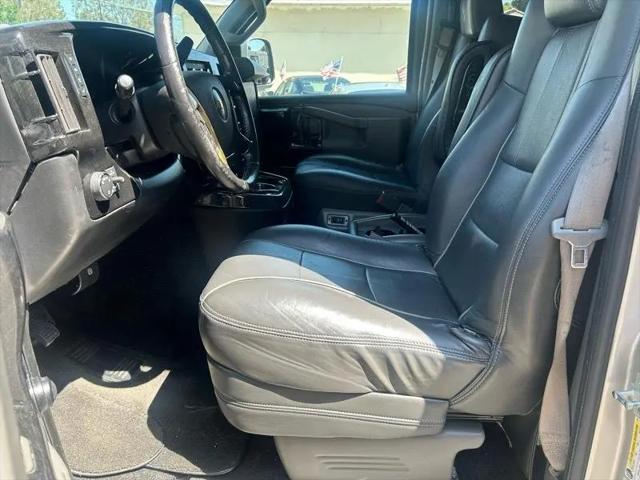 2017 Chevrolet Express Work Van