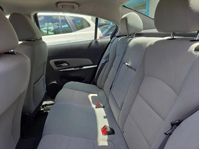 2013 Chevrolet Cruze 1LT Auto