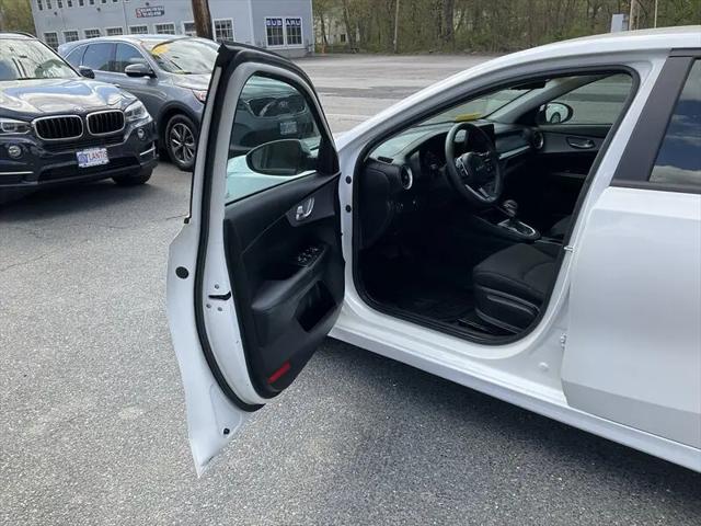 2023 Kia Forte LXS