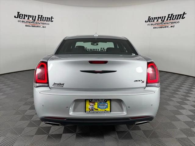 2023 Chrysler 300 300S