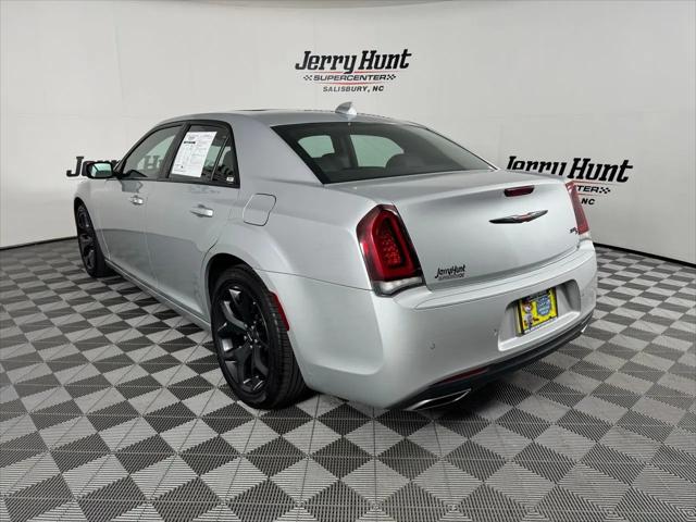 2023 Chrysler 300 300S