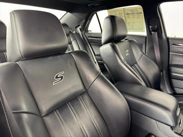 2023 Chrysler 300 300S