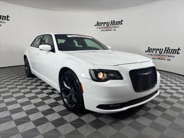 2023 Chrysler 300 300S