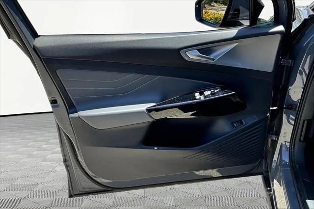 2023 Volkswagen ID.4 Pro S Plus