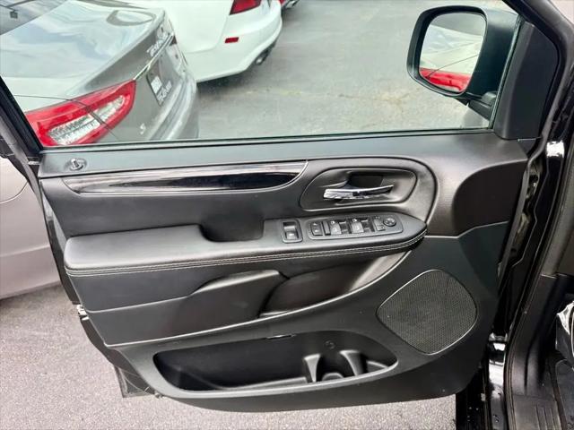 2018 Dodge Grand Caravan SE Plus