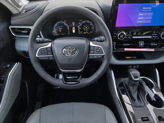 2026 Toyota Highlander Hybrid Limited