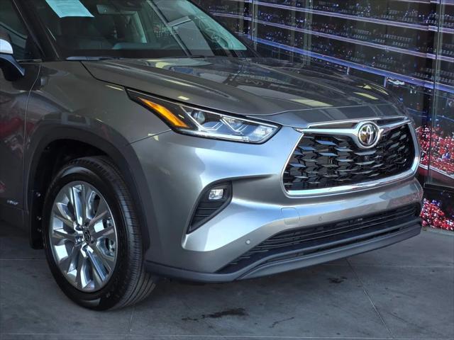 2026 Toyota Highlander Hybrid Limited