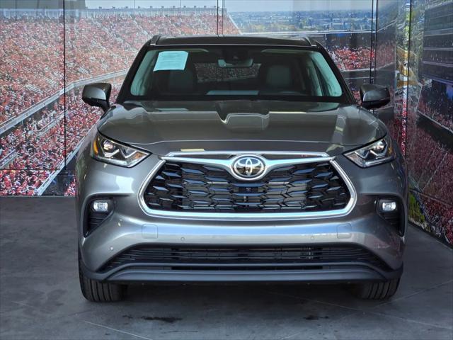2026 Toyota Highlander Hybrid Limited
