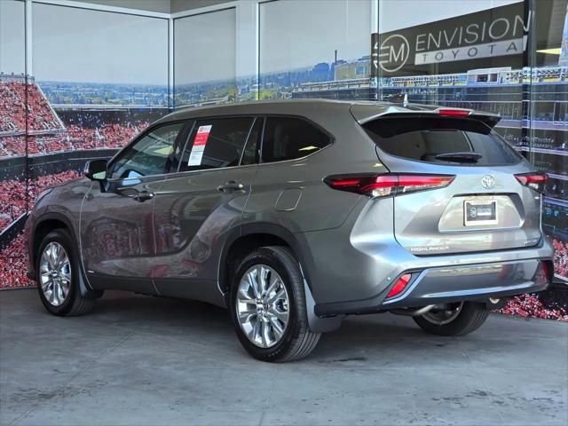2026 Toyota Highlander Hybrid Limited