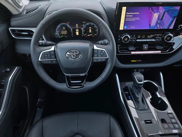2026 Toyota Highlander Hybrid Limited