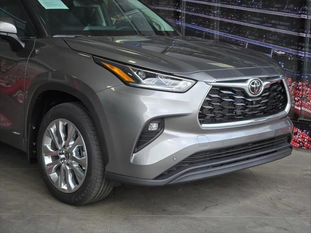 2026 Toyota Highlander Hybrid Limited