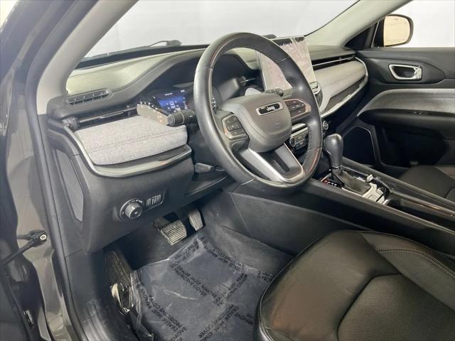 2022 Jeep Compass Latitude Lux 4x4