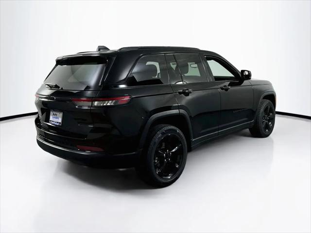 2023 Jeep Grand Cherokee Altitude 4x4