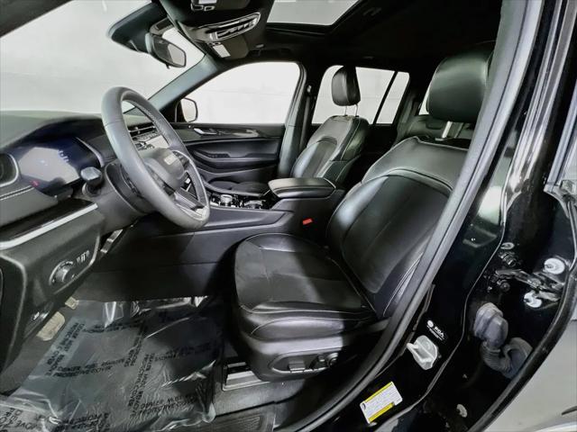 2023 Jeep Grand Cherokee Altitude 4x4