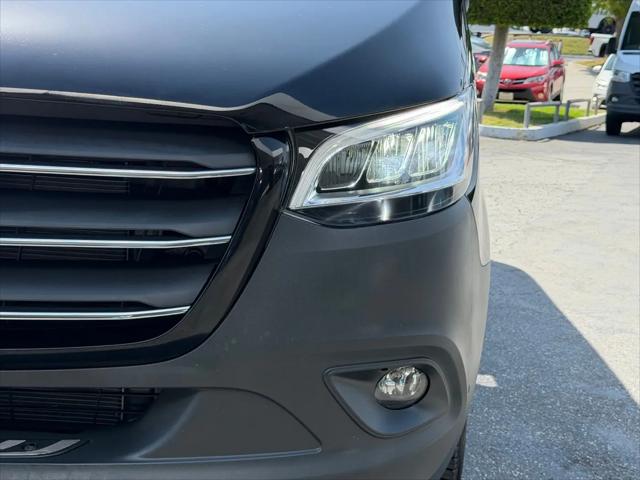 2024 Mercedes-Benz Sprinter 2500 Standard Roof 4-Cyl Diesel HO